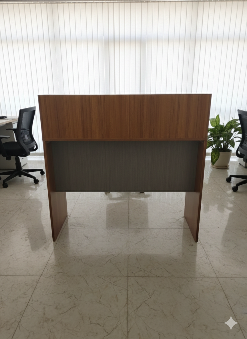 ميز متعدد الاستخدام